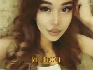 Mila_moon1